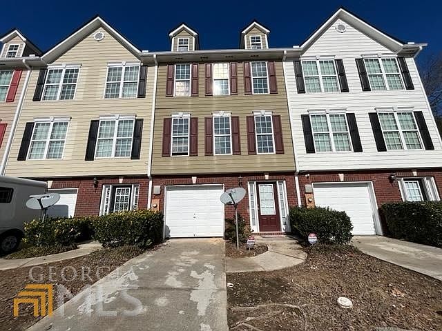 1st image of 6244 Redan Sq