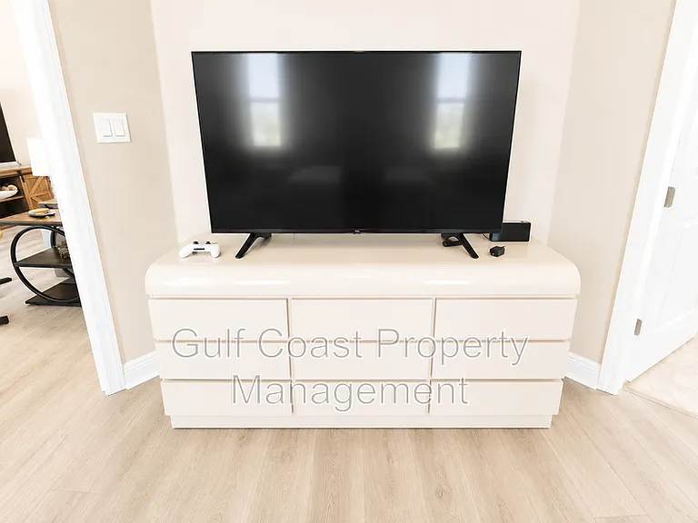 5182 Barnett Cir — Photo 11