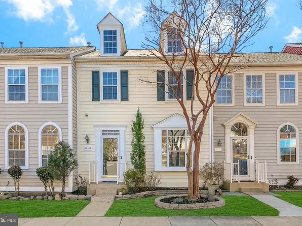 14317 Flomation Ct, Centreville, VA 20121