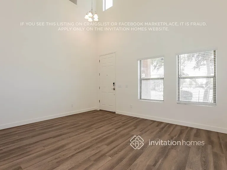 28808 N Maravilla Dr — Photo 7