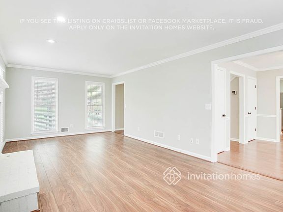 4th image of 2774 Douglas Ct NW