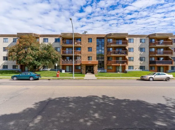 10129 163rd St NW, Edmonton, AB T5P 3N6