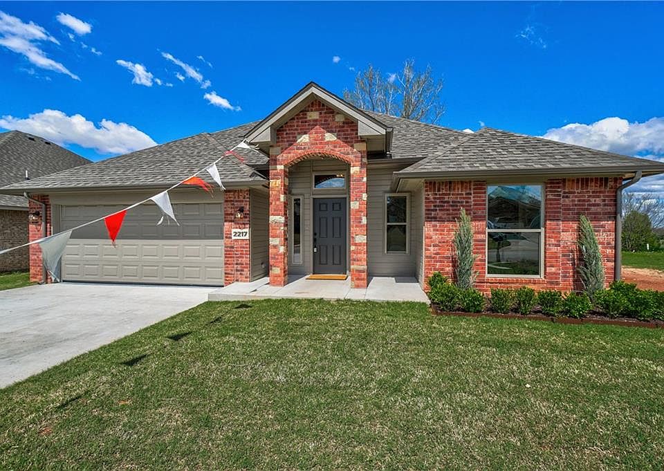 1st image of 2217 Alameda Park Dr