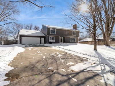 5706 Valley Rd, Ames, IA, 50014
