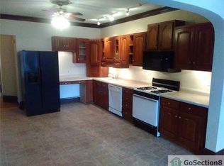 803 11th St, Rockford, IL 61104