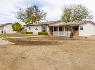 1752 S Newcomb St, Porterville, CA 93257