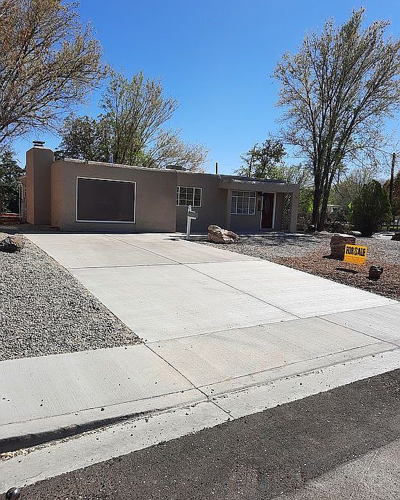 1st image of 2101 E 16th St