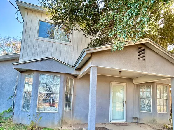 3274 N IH 35, Natalia, TX 78059