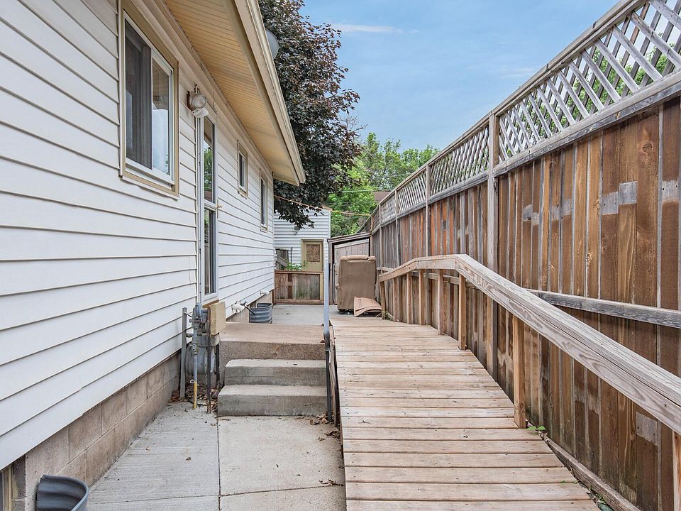 1st image of 646 Blair Ave