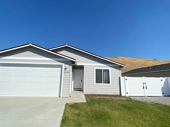 2339 SE Sage Brooke Rd, East Wenatchee, WA 98802
