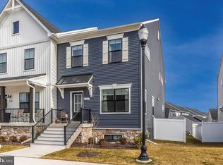 1207 Futurity St, Frederick, MD 21702