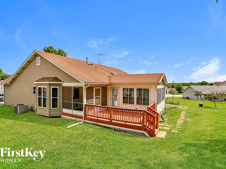 3741 Majestic Ct — Photo 15