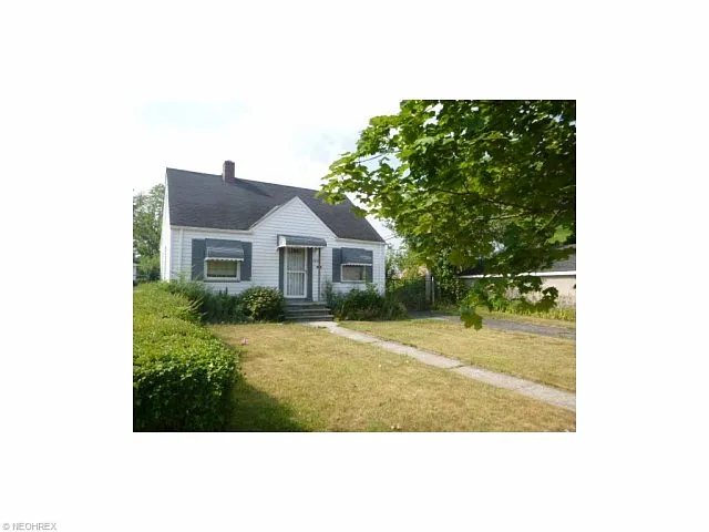 16510 Lotus Dr photo 1