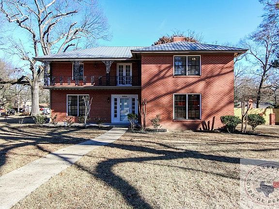 2nd image of 3524 Pine St