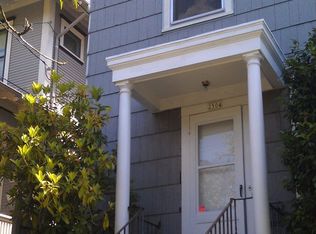 2504 SE Salmon St, Portland, OR 97214