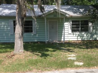 319 S 16th St, Palatka, FL 32177