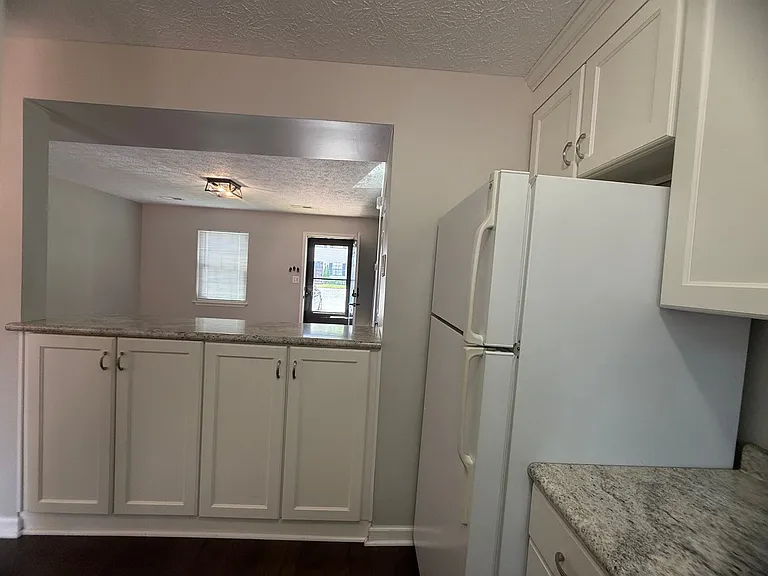 94 Countryplace Ln — Photo 6
