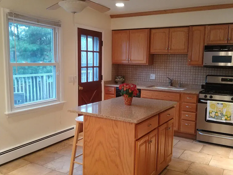 909 Dundee Ave — Photo 9