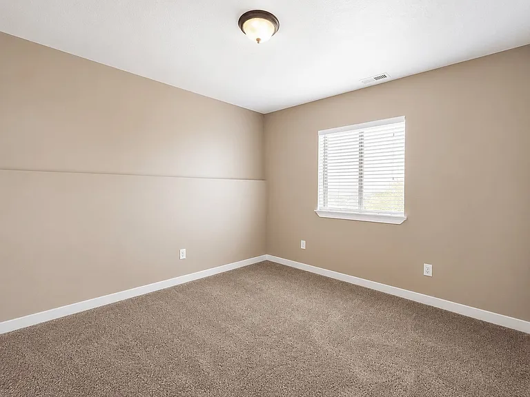 2304 S Alaska Ave — Photo 17