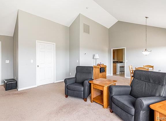 5th image of 4435 Southbridge Dr