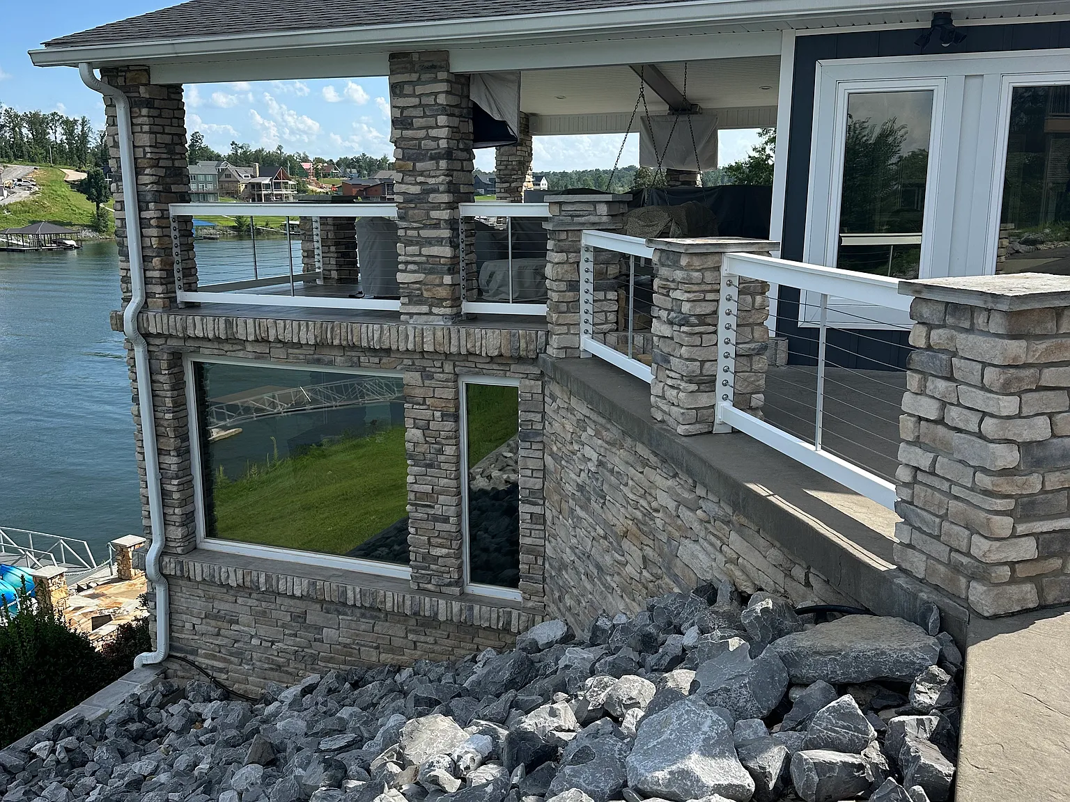 3 bed, 2500 sqft, $3,500 — Photo 4