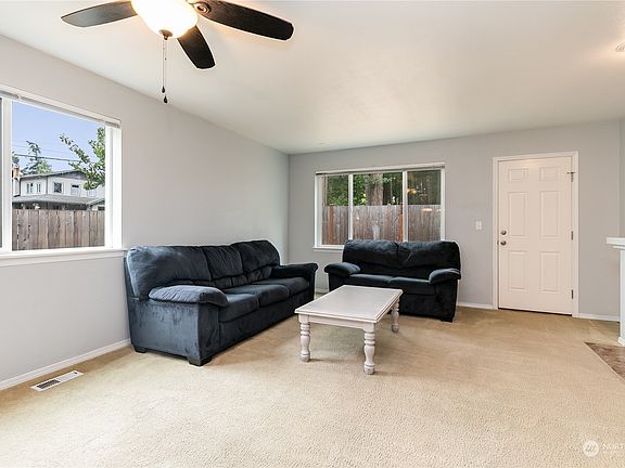 5th image of 10128 19th Avenue Court S