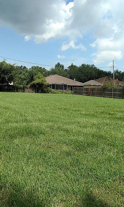 2nd image of 75 Dunleith Dr