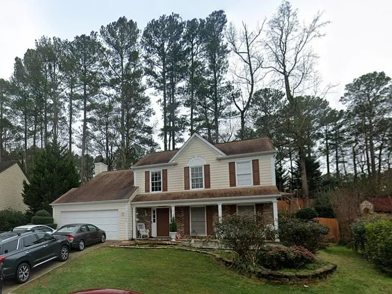 2210 Eagle Nest Blf — Photo 8