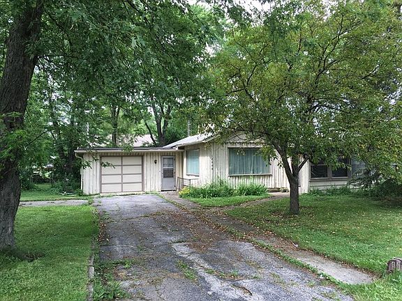 2nd image of 12888 W Highland Ave