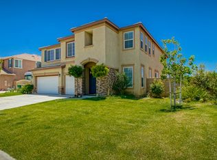 12715 Kristi Lynn Ct, Corona, CA 92880