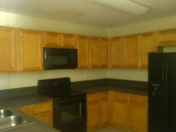 3rd image of 5100 Playpen Dr #15