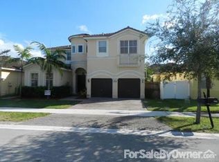 8918 NW 178th Ln, Hialeah, FL 33018