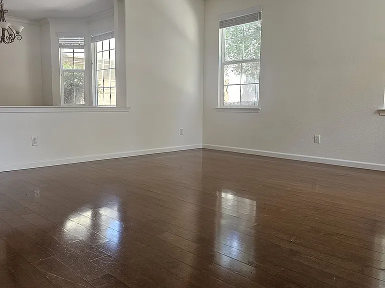 623 W Las Brisas Dr — Photo 30