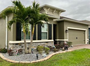 456 Winter Solstice Ln, Mount Dora, FL 32757