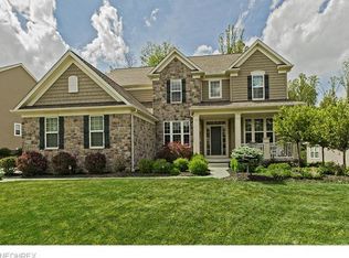 7650 Cottonwood Trl, Chagrin Falls, OH 44023