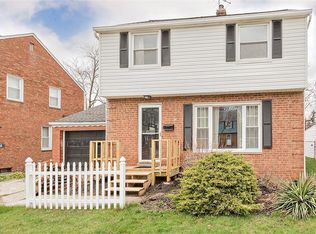 4915 Oakland Dr, Lyndhurst, OH