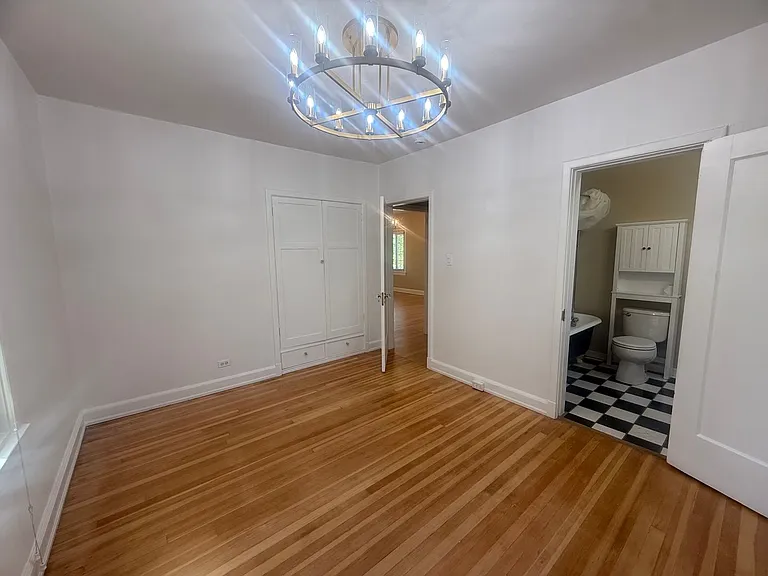 834 N Newport St — Photo 12