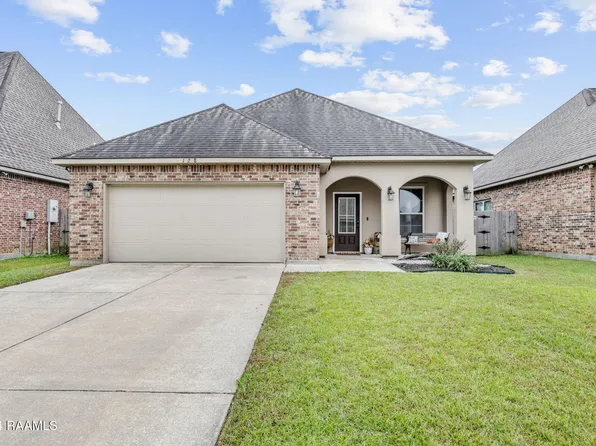128 Kohen Luke Dr, Lafayette, LA 70506