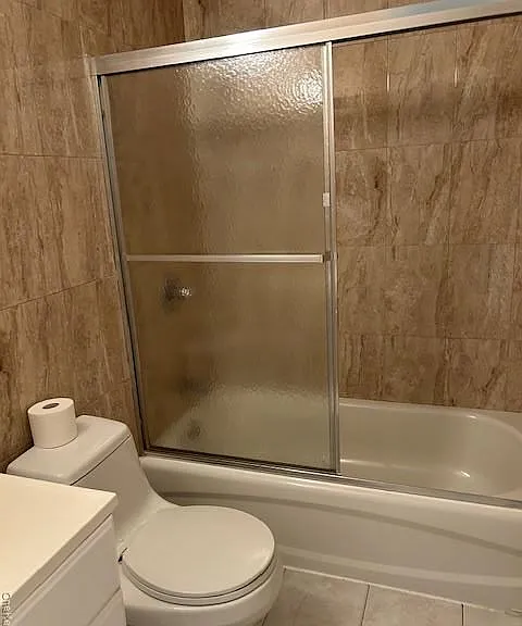 3531 Shore Pl — Photo 7
