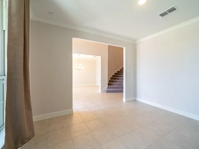 4706 Llano Loop — Photo 6