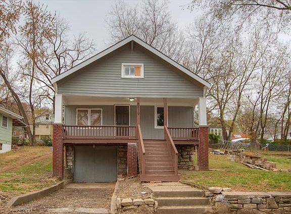 2nd image of 2519 Poplar Ave