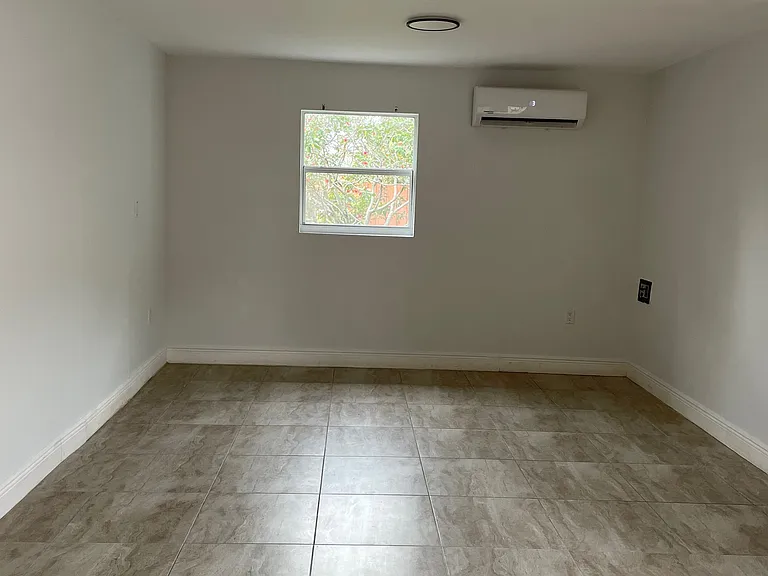 1284 W 80th St — Photo 3