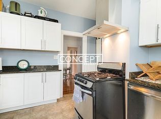 137 Columbia St #2D, Cambridge, MA 02139
