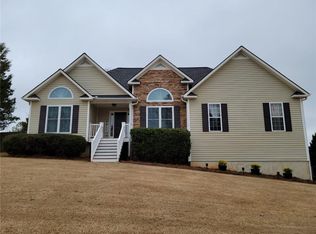 19 Barrington Ln, Hiram, GA 30141