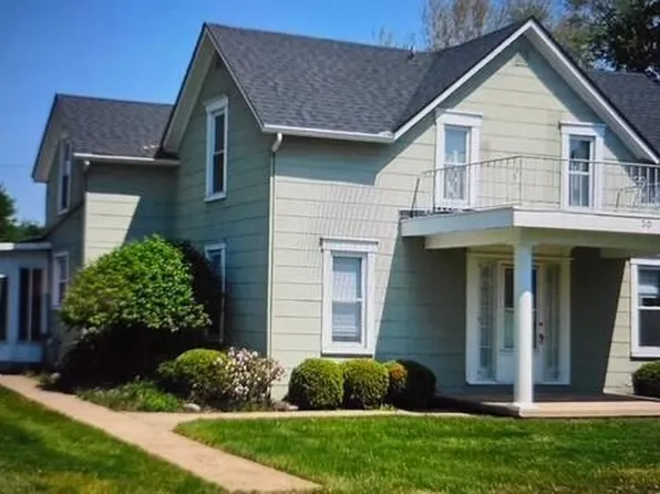 30 E Walnut St, Phillipsburg, OH 45354