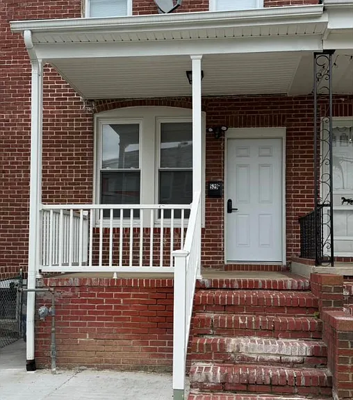 529 S Longwood St — Photo 21