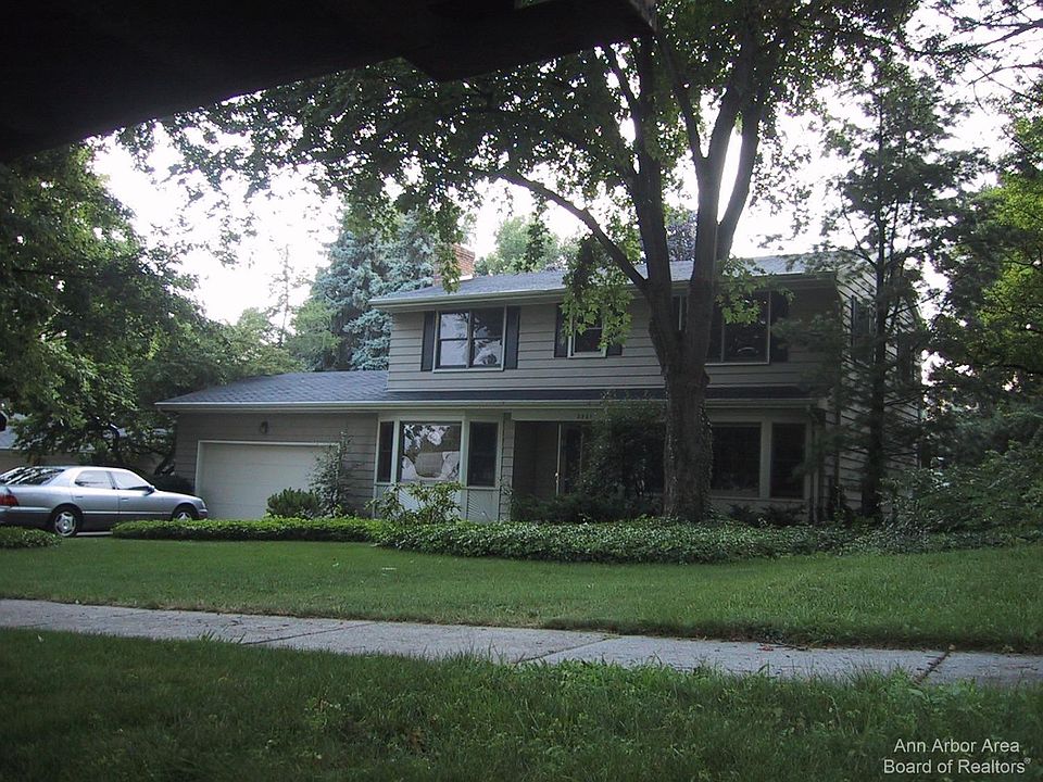 1st image of 2901 Bonita Cir