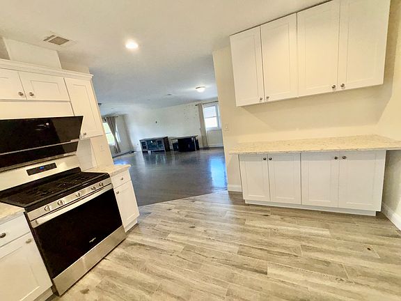 2nd image of 176 Rye Ave Floor 2