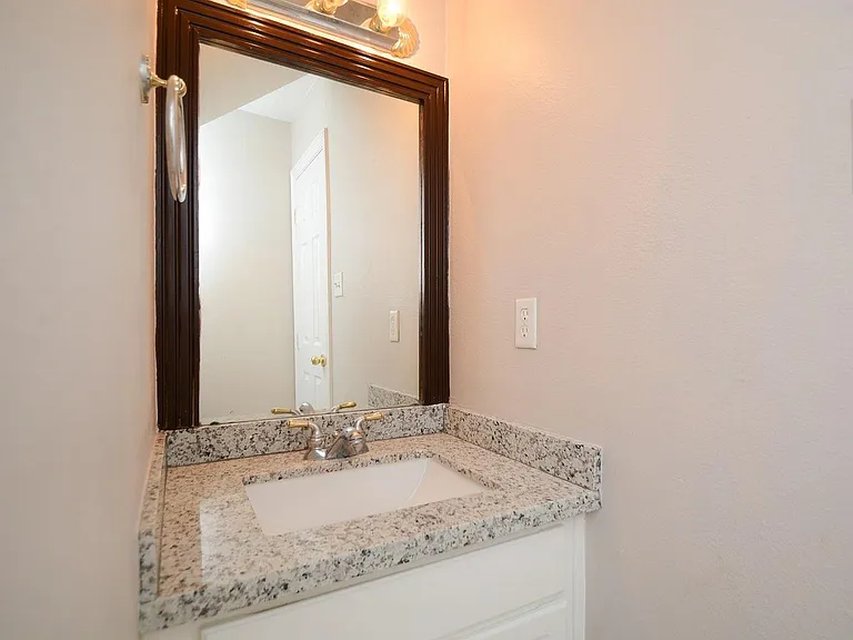 Guest bathroom downstairs