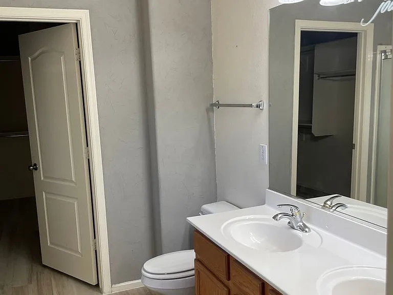 12411 W Rancho Dr — Photo 23